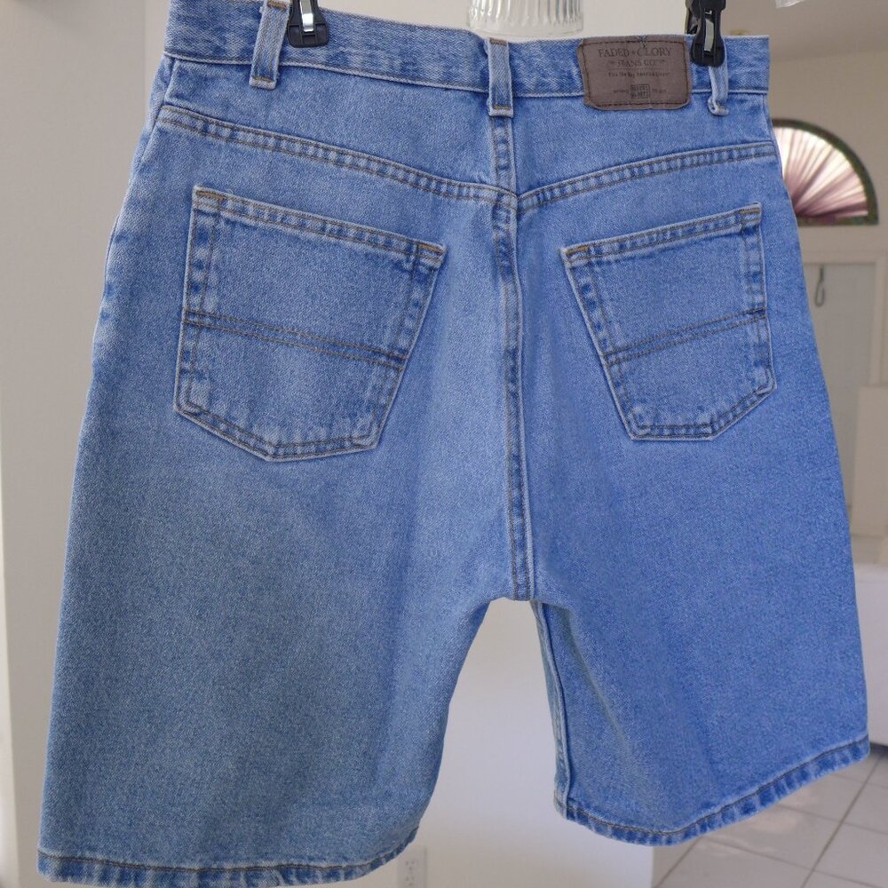 Faded Glory Denim Shorts 32" Light Blue Stonewash